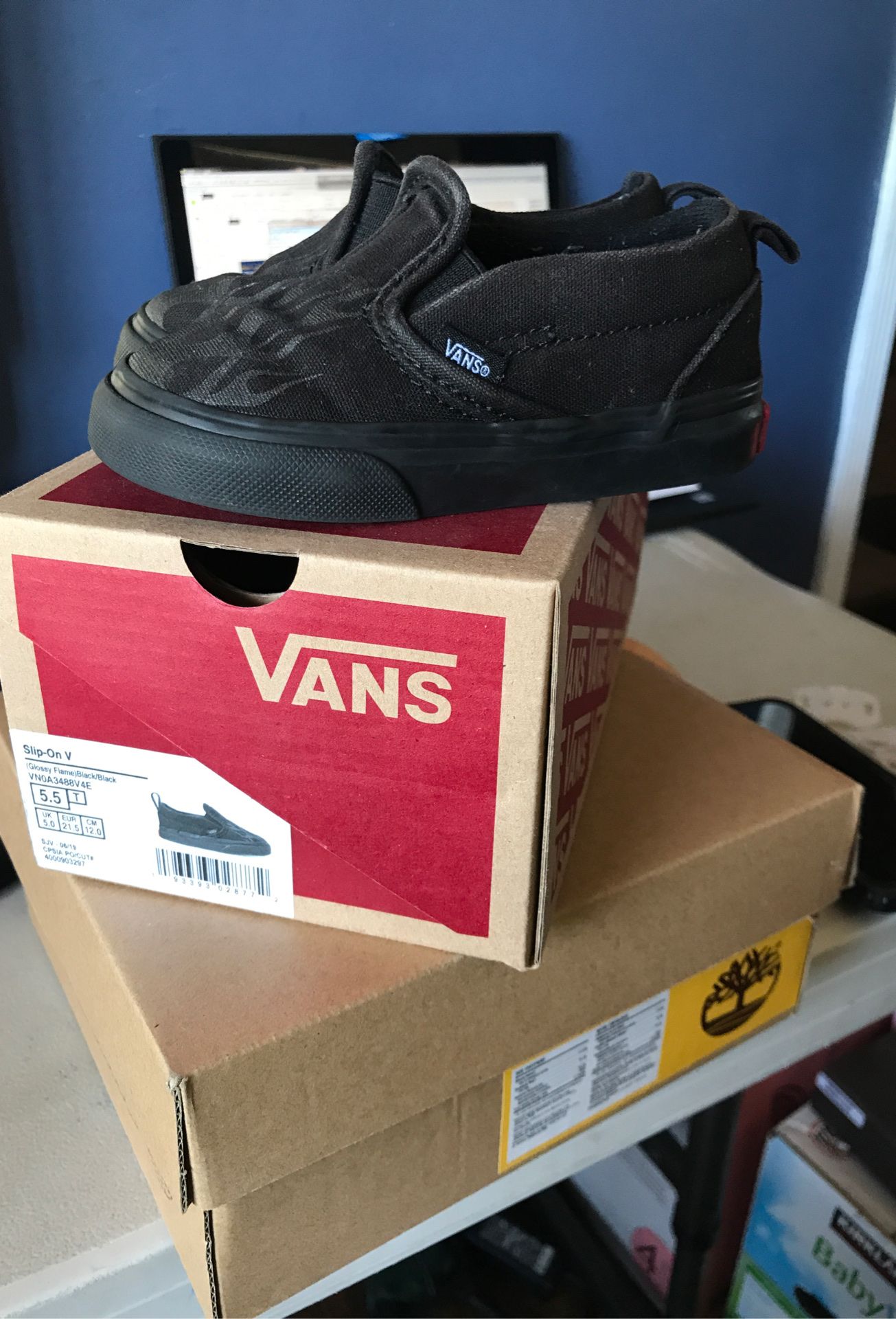 Vans slip on 5.5