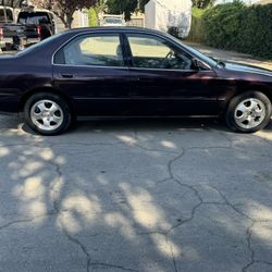 1998 Honda Accord Clean Title Great On Gas Runs Like New