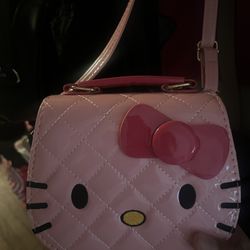 Small Hello Kitty Purse 