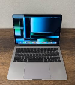 13" MacBook Pro Retina 256GB SSD*8GB RAM*2.3Ghz Intel Core i5