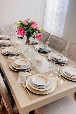 Hyde Park Dining Table Set