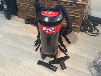 Milwaukee M18 FUEL 18-Volt Lithium-Ion Brushless 1 Gal. Cordless 3-in-1 Backpack Vacuum
