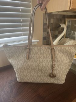 MK Purse
