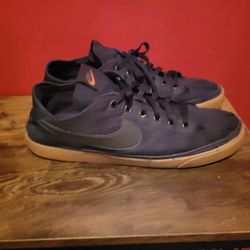 Nike Court Legacy Canvas Men’s Low Top Lace-Up Sneakers Black Gum CW6539-004