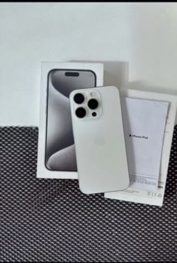 𝚒𝙿𝚑𝚘𝚗𝚎 15 pro max 𝚞𝚗𝚕𝚘𝚌𝚔𝚎𝚍 𝚠𝚒𝚝𝚑 𝚠𝚊𝚛𝚛𝚊𝚗𝚝𝚢