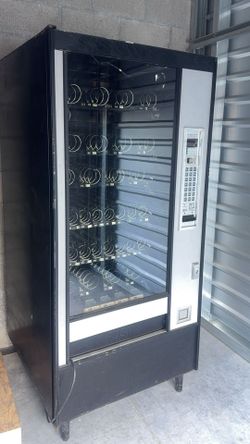 Snack Vending Machine
