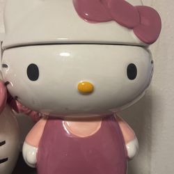 HK flower pot and cookiejar