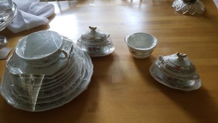 Richard fining Italian china