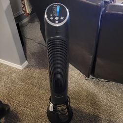 Honeywell Standing/Oscillating Fan