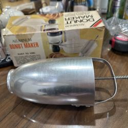 Vintage New aluminum donut maker 