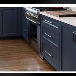 ALL WOOD SHAKER CABINETS AVAILABLE MANY COLORS RTA OR ASSEMBLED