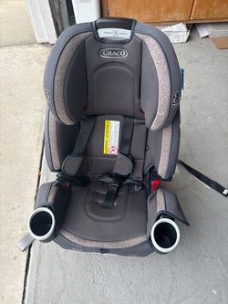Graco Convertible Car Seat with Cup Holders