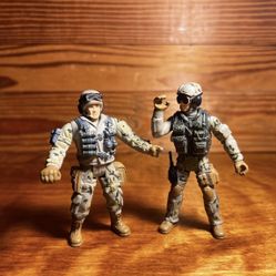 Chap Mei Lot Of 2 Gi Joe Soldiers
