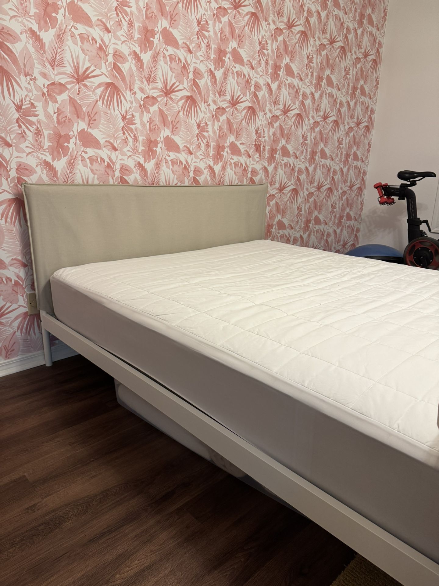 IKEA, KLEPPSTAD, Bed frame, white/Vissle beige, Queen