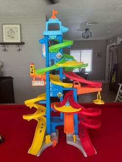Fisher-Price Little People City Skyway Playset