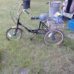 Trifecta folding on sale 3 wheel bike