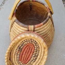 African Nigerian Basket, Hand-woven 1983