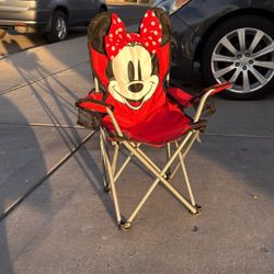 Minnie Mouse Lounge Chair