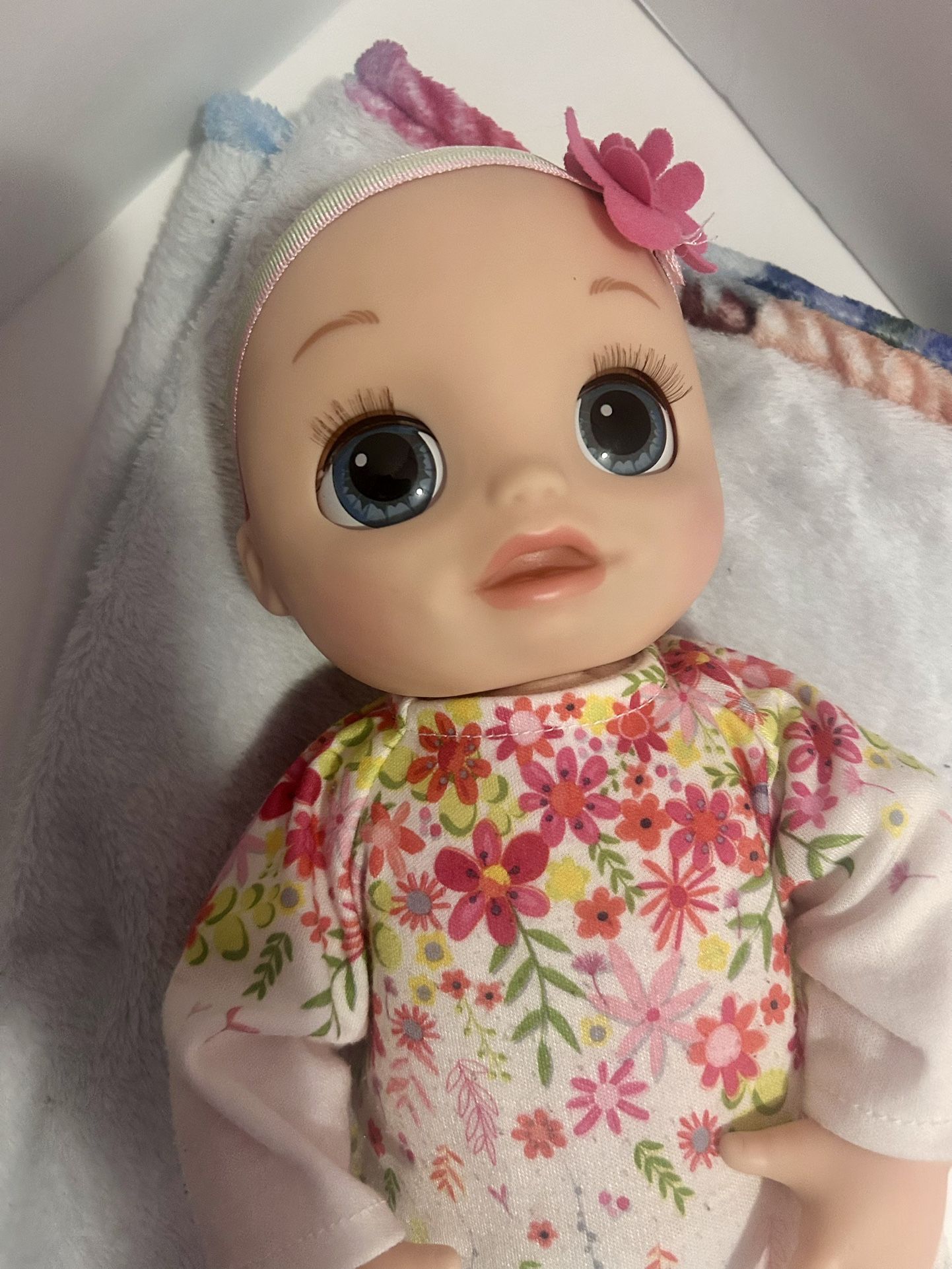 Baby Alive Real As Can Be 2017 Blonde Interactive Rare Baby Doll Original Outfit