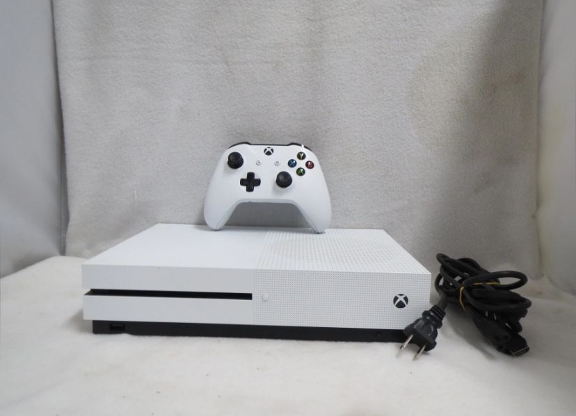 Xbox 1 S 