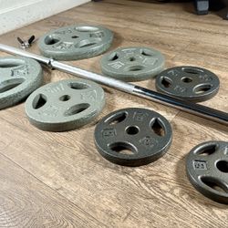 NEW CONDITION: 6 ft Steel Standard Barbell With CAP Weight Plates: 25s, 10s, 5s & 3s ( Total: 106 lbs)