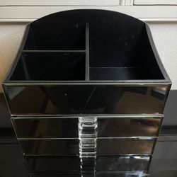 MIRROR MAKEUP AND JEWELRY STORAGE