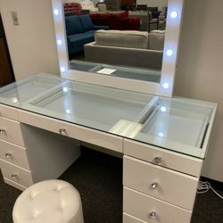 Avery White Vanity