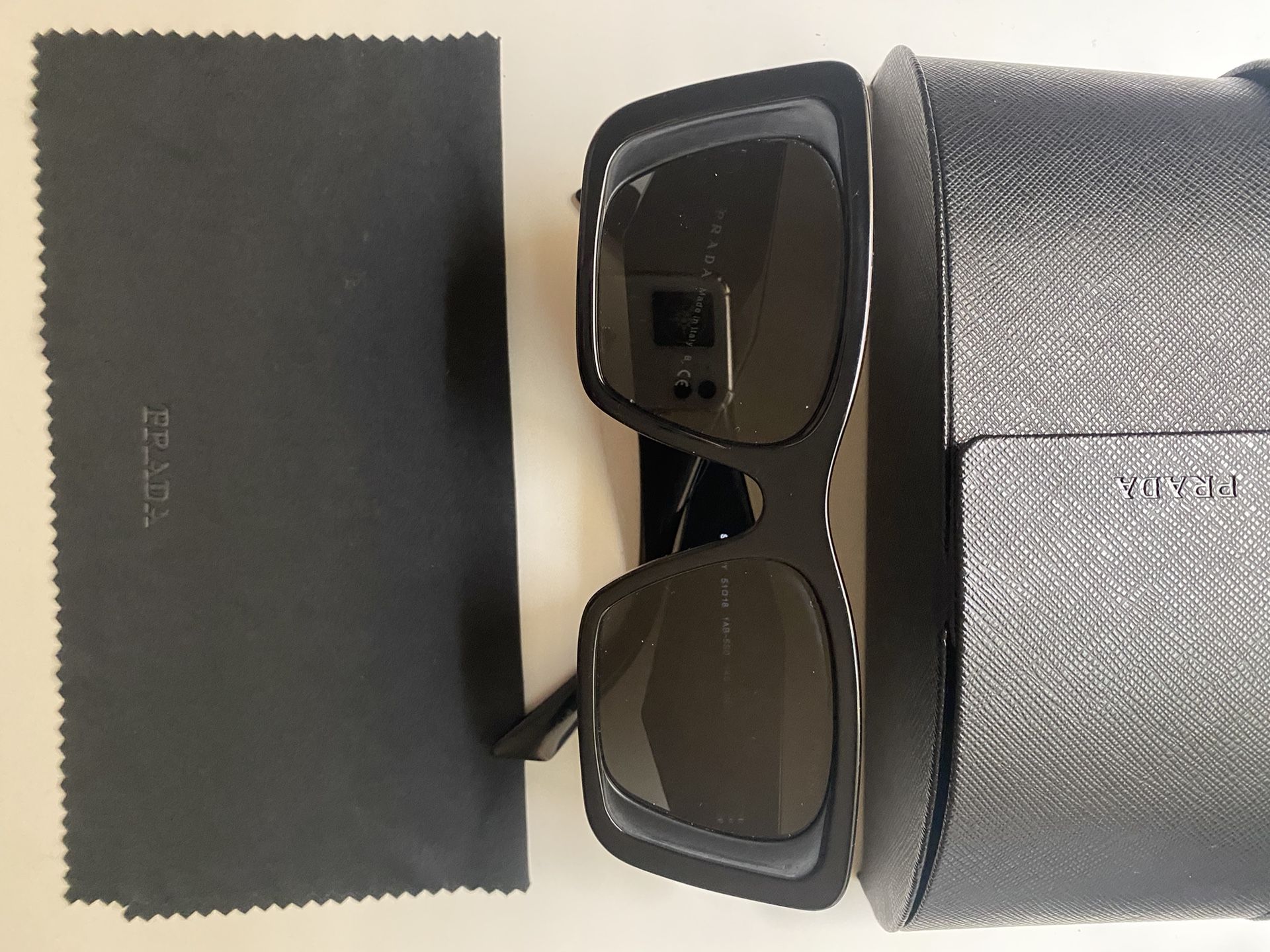 PRADA sunglasses PR08YS 51