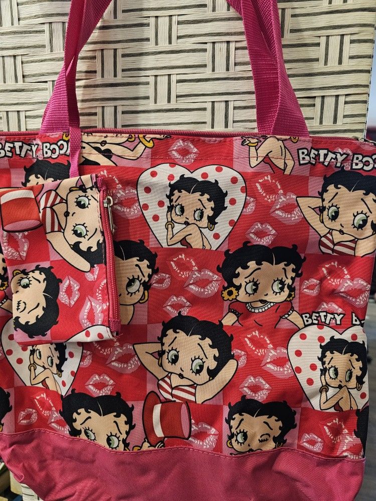 Collectible Tote Betty Boop Red Heart and Kisses Shoulder Strap Bag And Wallet