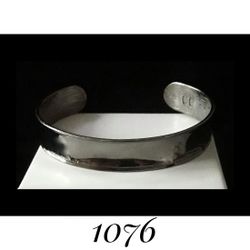 6.5" x 14mm Solid Sterling Silver Gunmetal Blue Cuff Bracelet. CHARLES GARNIER of Paris, Made in Peru