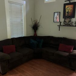 Sectional couch