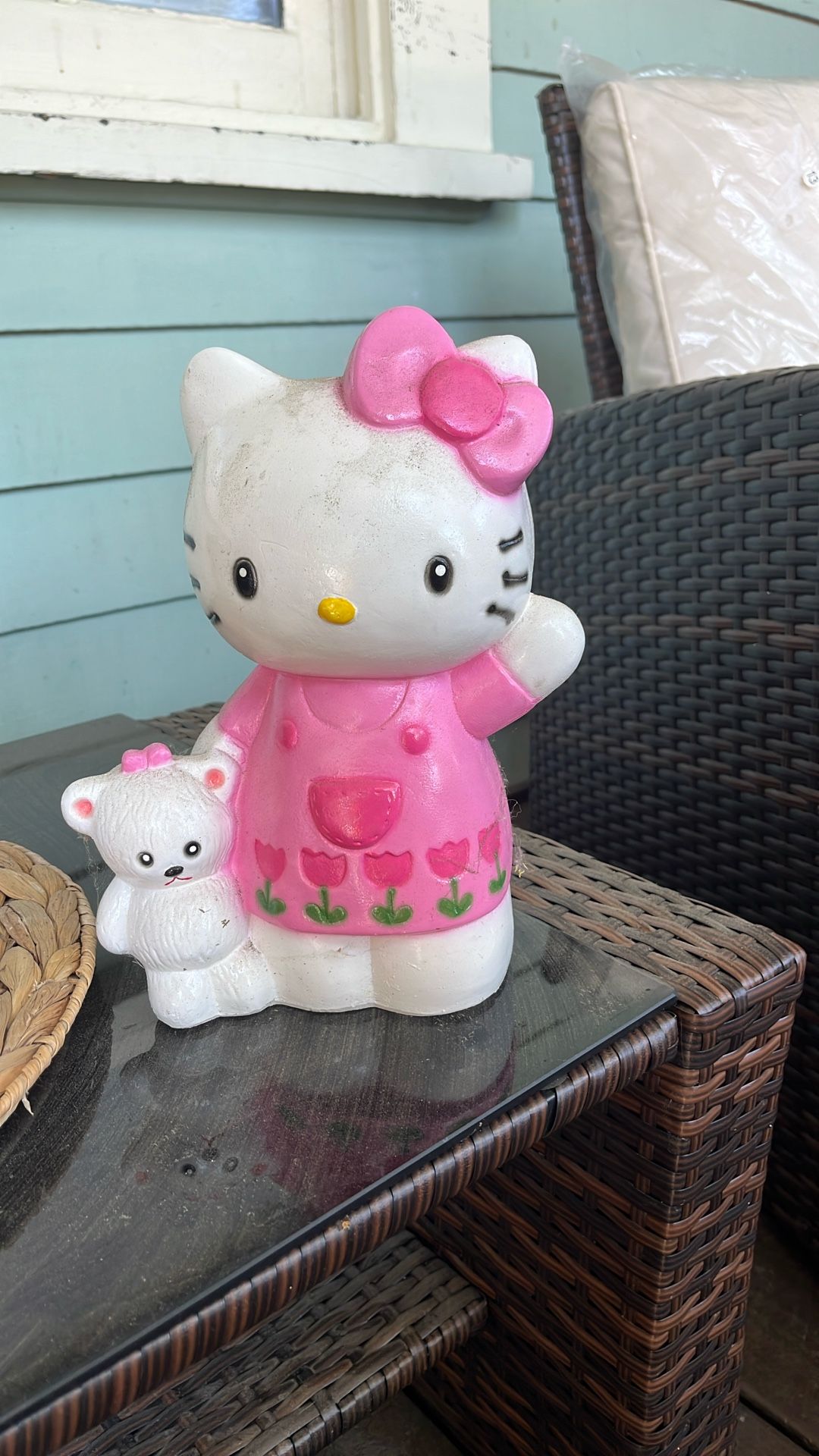 Hello Kitty piggy bank