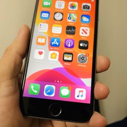 iPhone 6S Unlocked 64GB