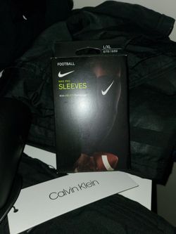 Nike Dri-Fit Sleeve's