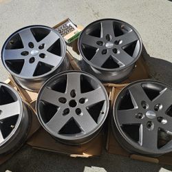 Set Of 5 Alloy Rims