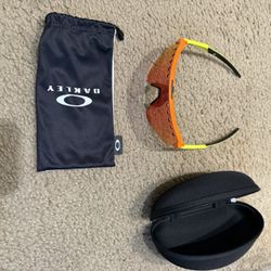 Authentic Oakley Sutro Sweep Neon Green And Orange Used $100