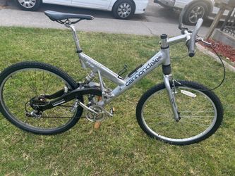 Cannondale aluminum frame carbon fiber swing on