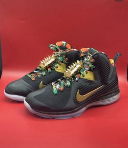LeBron 9 Watch The Throne 