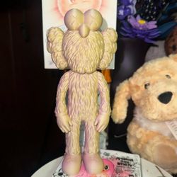 KAWS - 3D - Elmo Pink and Créame Color Changing - about 7 Inches Tall