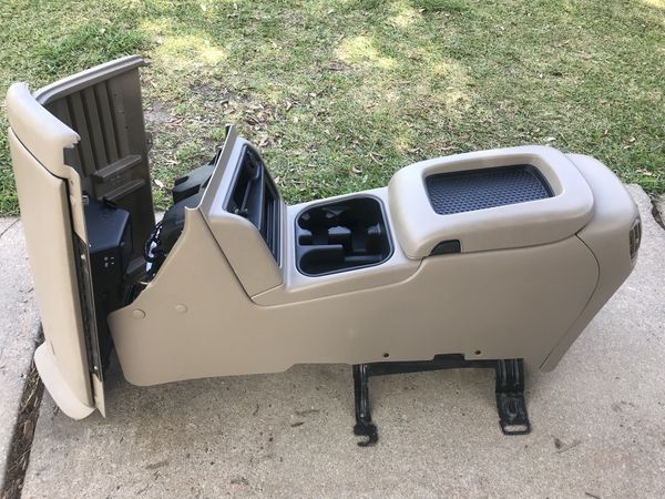 99 06 Center Console To Chevy Silverado For In Houston Tx 99 06 Center Console To Chevy Silverado For In Houston Tx Offerup