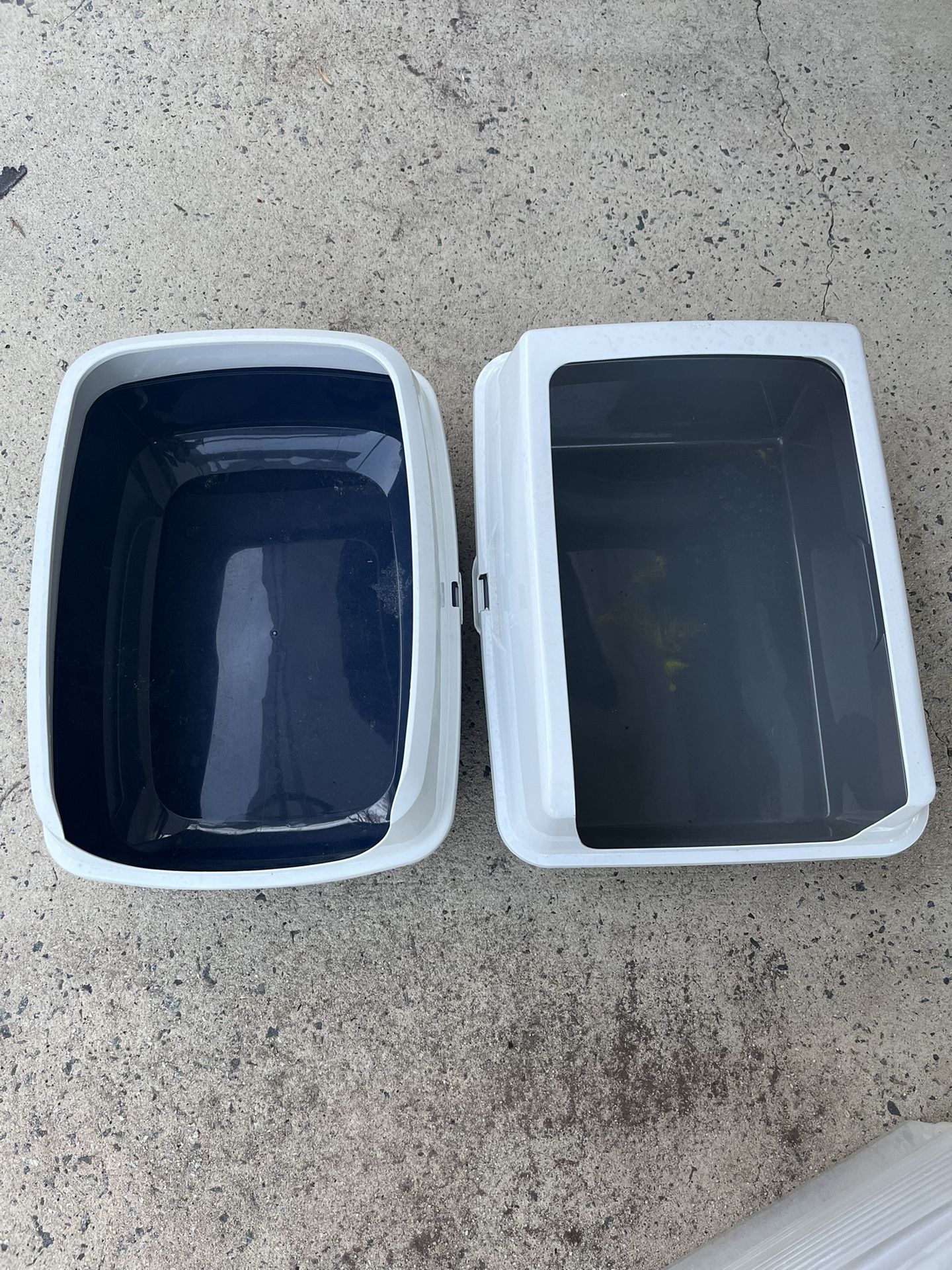 Cat Litter Box