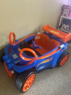 Hot Wheels Racer Battery Powered Ride On