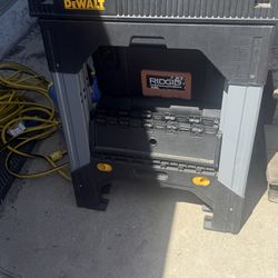 Dewalt stand for two