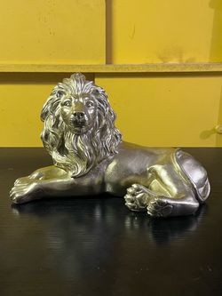 Gold Lion Statue