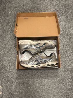 Asics Gel-Kayano 14
