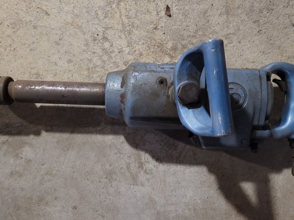 1" Impact Wrench