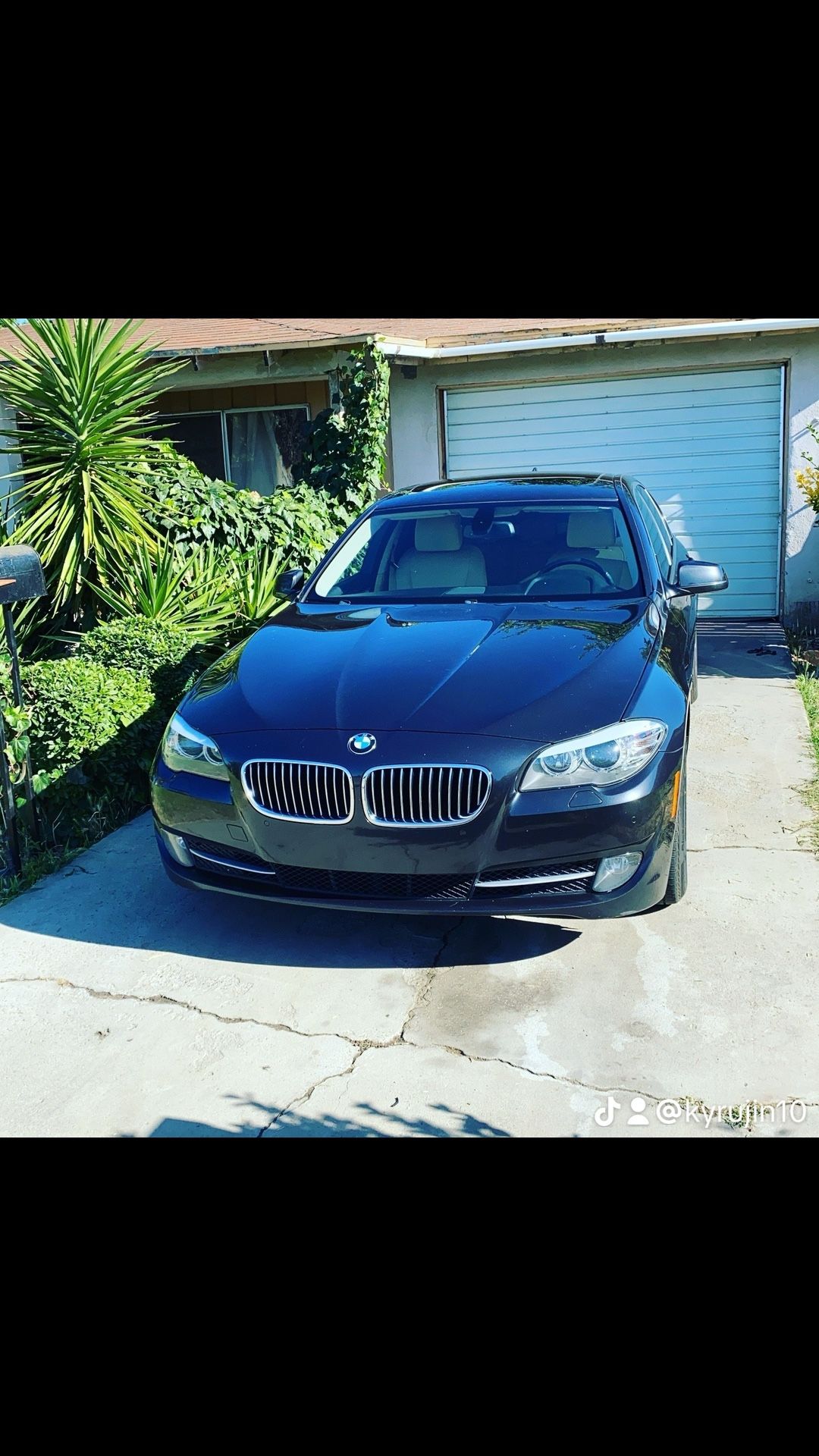 2011 BMW 528i