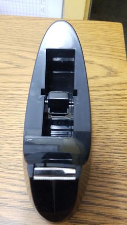 Tape dispenser