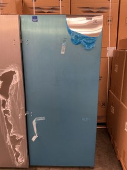 Electrolux EI33AR80WS Refrigerator Column (Open Box / Scratch & Dent)