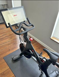 Peloton bike 300